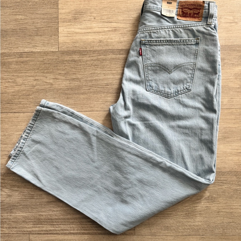 Women’s Levis Light Blue Jeans